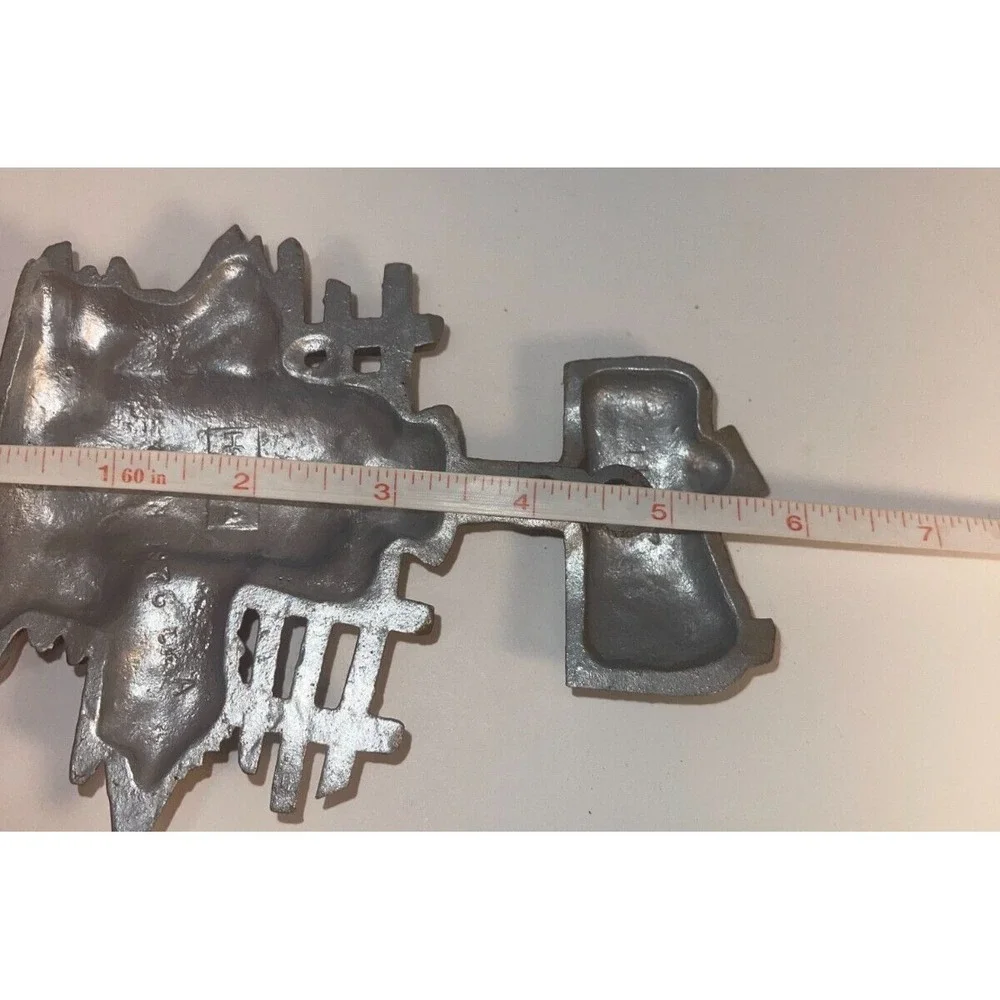 Vintage HODA 1976 Sexton US Mailbox Painted Cast Metal 3D Wall Art